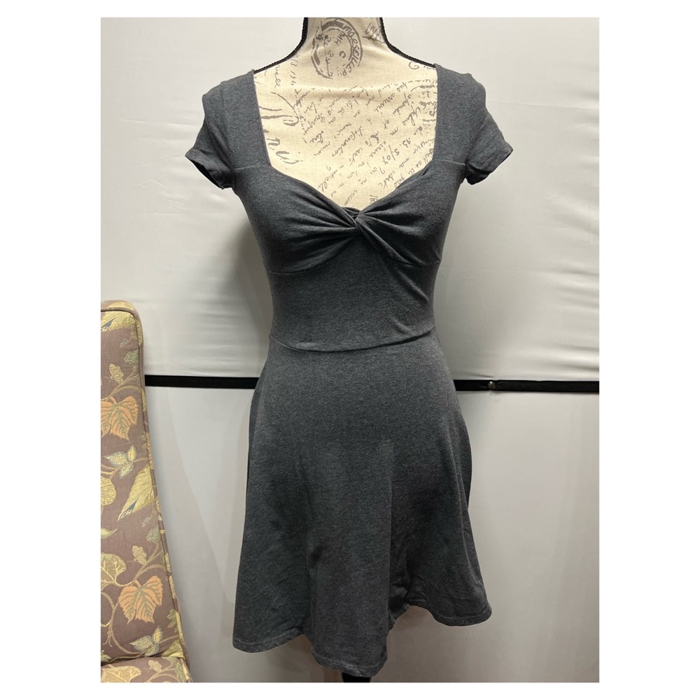 Hollister Twist Front Skater Dress #J084328